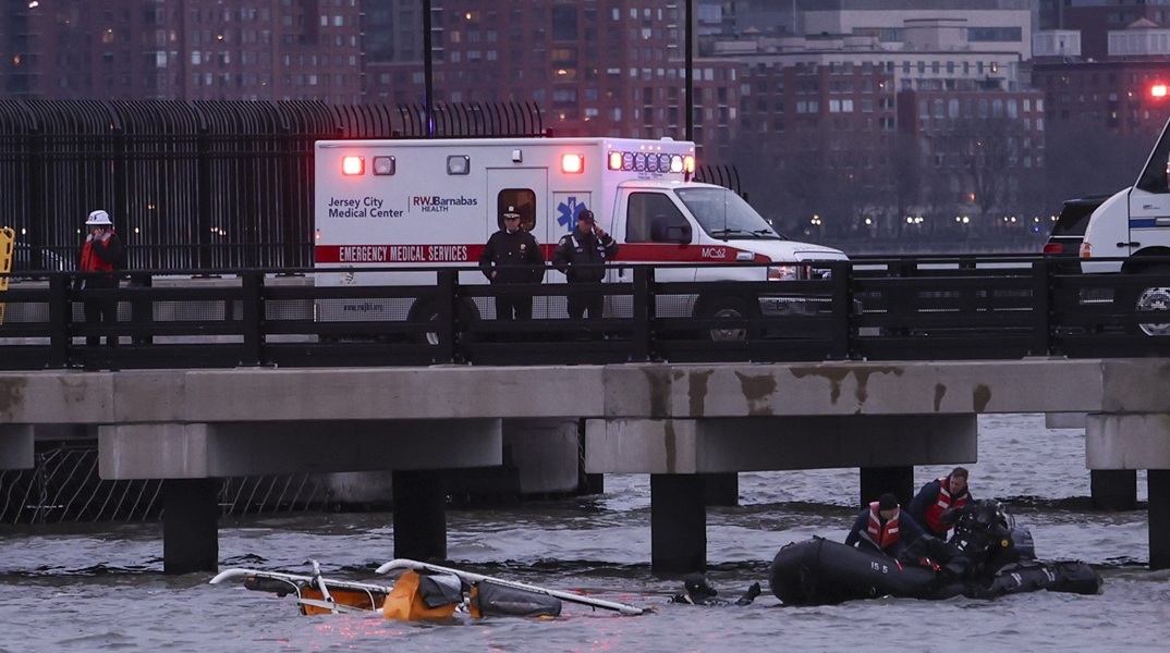 Νέα Υόρκη: Πώς έγινε η τραγωδία με το ελικόπτερο του CEO της Siemens - Καρέ καρέ η πτώση