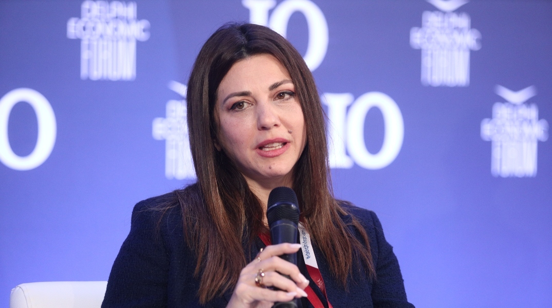 Η υπουργός Παιδείας, Σοφία Ζαχαράκη 