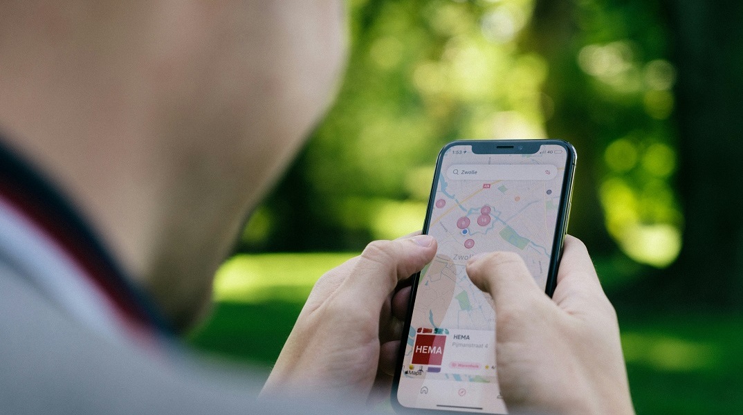 Η Google καταργεί και διαγράφει κριτικές και βαθμολογήσεις σχολείων στο «Maps»