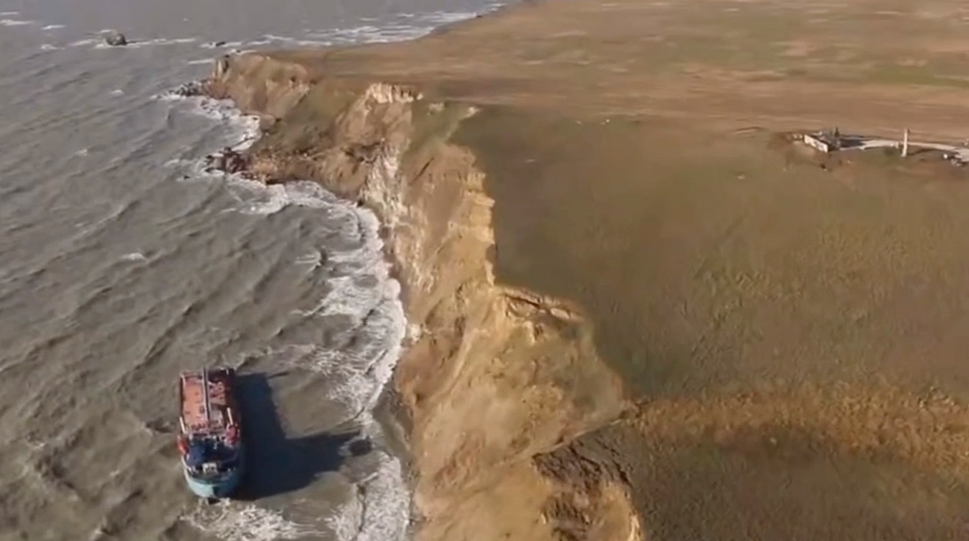 Πετρελαιοκηλίδα, παραλια, θαλασσα, τανκερ