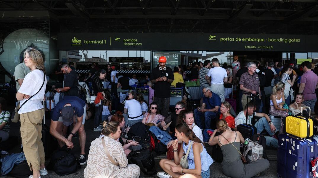 Μπλακ άουτ σε Πορτογαλία και Ισπανία: Η ηλεκτροδότηση αποκαθίσταται σταδιακά  - Δεκάδες απεγκλωβισμοί από ανελκυστήρες	