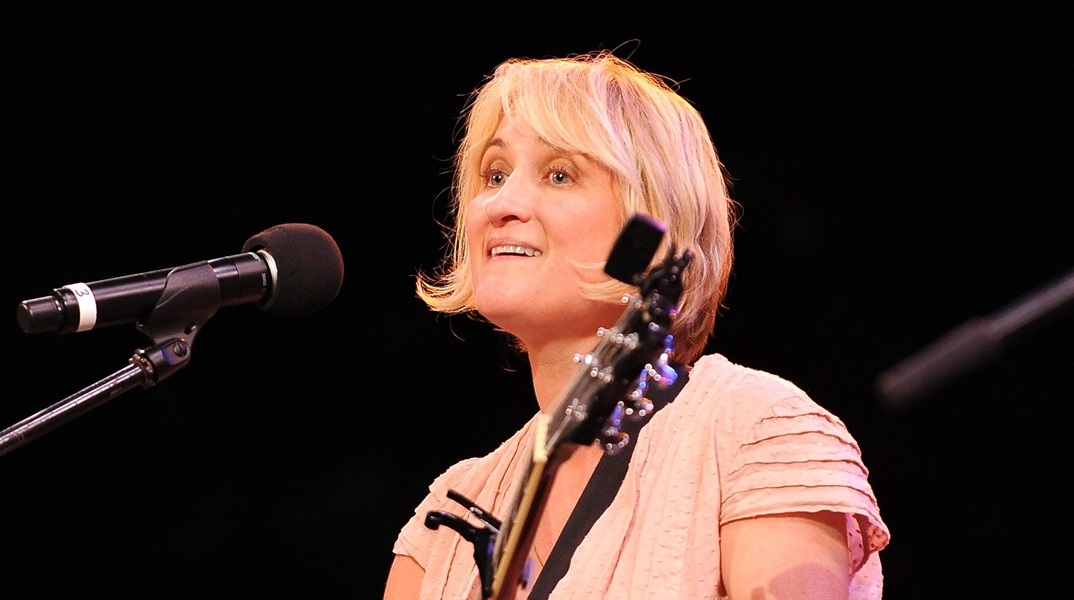 Πέθανε η τραγουδίστρια του «Ι kissed a girl» Τζιλ Σομπούλ σε ηλικία 66 ετών