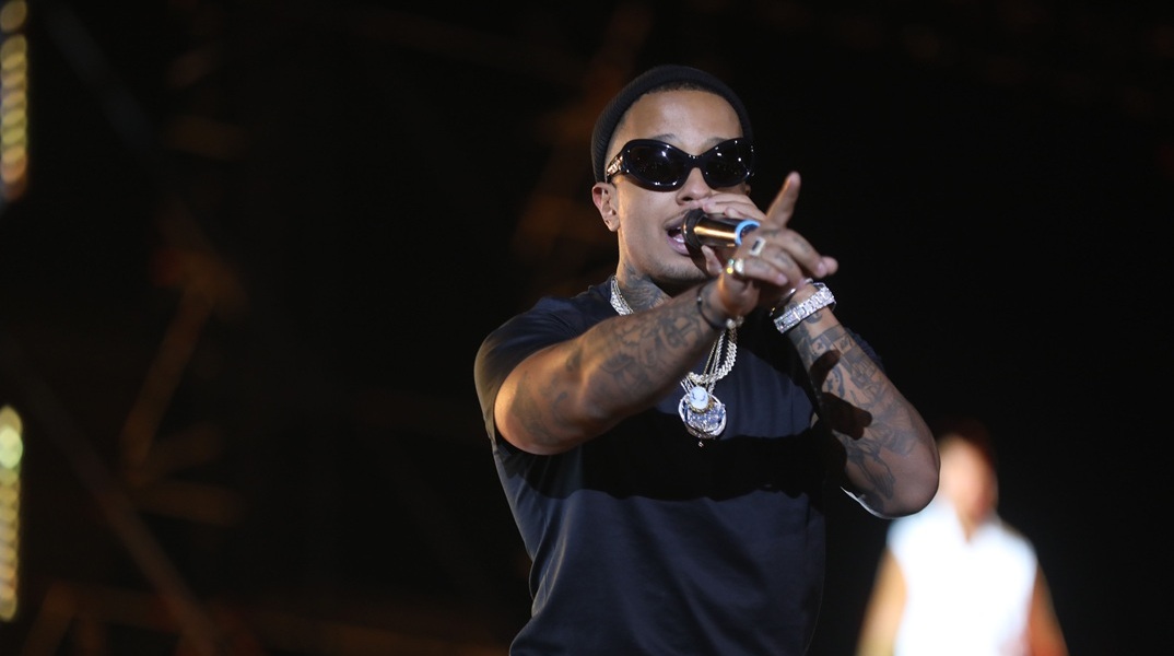 Light: Η συγνώμη μετά τις οργισμένες αντιδράσεις για το νέο του τραγούδι