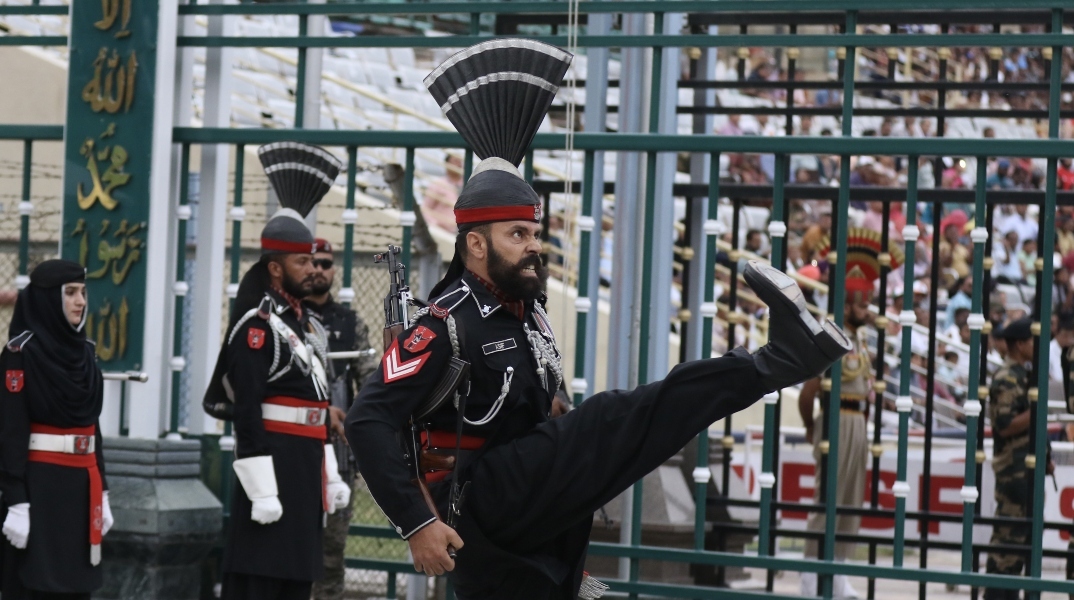 στρατιωτες, σύνορα