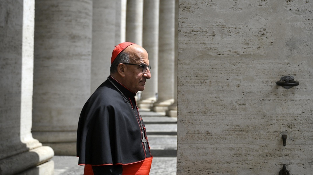 Βατικανό: Έφτασαν οι 133 εκλέκτορες καρδινάλιοι - Κληρώθηκαν τα διαμερίσματα στα οποία θα διαμείνουν