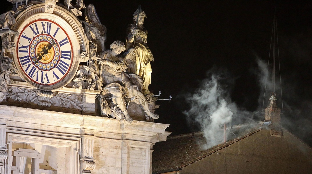 «Urbi et Orbi» - Αύριο ο πρώτος καπνός από την Καπέλα Σιξτίνα - Ξεκινάει τις συνεδριάσεις το κονκλάβιο