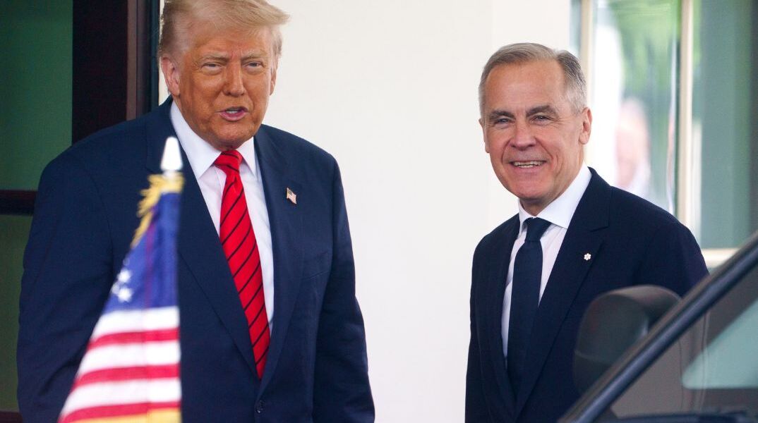 Επεισοδιακή συνάντηση του Τραμπ με τον πρωθυπουργό του Καναδά