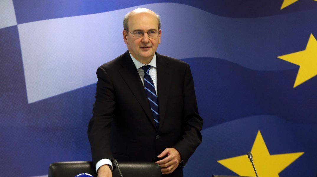 Κωστής Χατζηδάκης: 5 άξονες πρωτοβουλιών για την οδική ασφάλεια - Νέα οδικά έργα, ενίσχυση ΜΜΜ, νέος ΚΟΚ, περισσότεροι έλεγχοι, οδική παιδεία