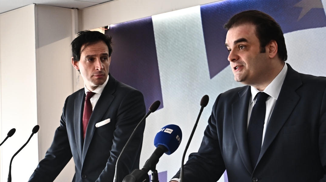 Συνάντηση του υπουργού Εθνικής Οικονομίας και Οικονομικών Κυριάκου Πιερρακάκη με τον Επίτροπο Κλίματος, Μηδενικού Ισοζυγίου Εκπομπών και Καθαρής Ανάπτυξης της ΕΕ, Wopke Hoekstra