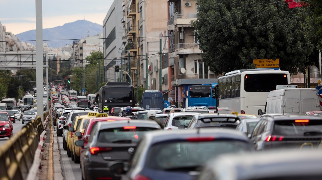 Κίνηση, δρομος, οχηματα