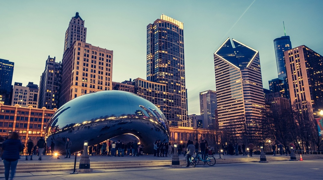 Το Σικάγο είναι η μεγαλύτερη πόλη στην πολιτεία του Ιλινόι και η 3η μεγαλύτερη από άποψη πληθυσμού στις Ηνωμένες Πολιτείες