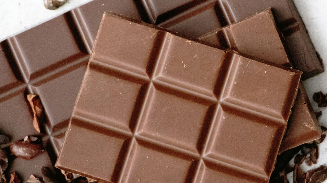 Ο ΕΟΦ προειδοποιεί για σοκολάτα που ανεβάζει τη λίμπιντο 