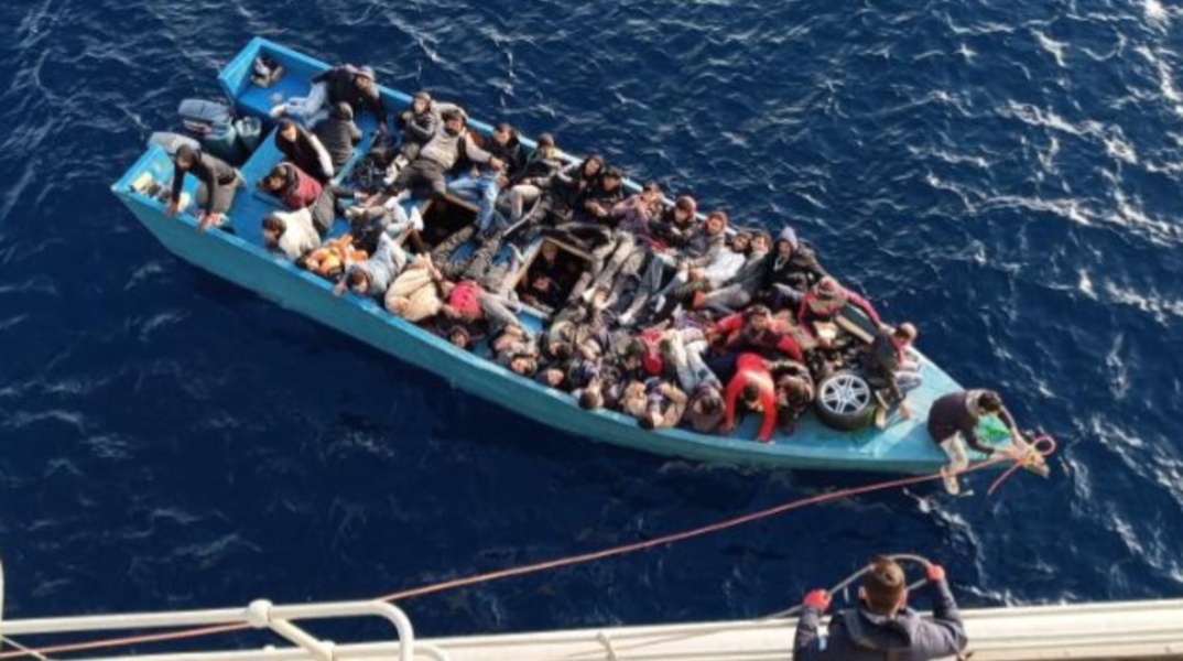 διάσωση, βαρκα, μεταναστες