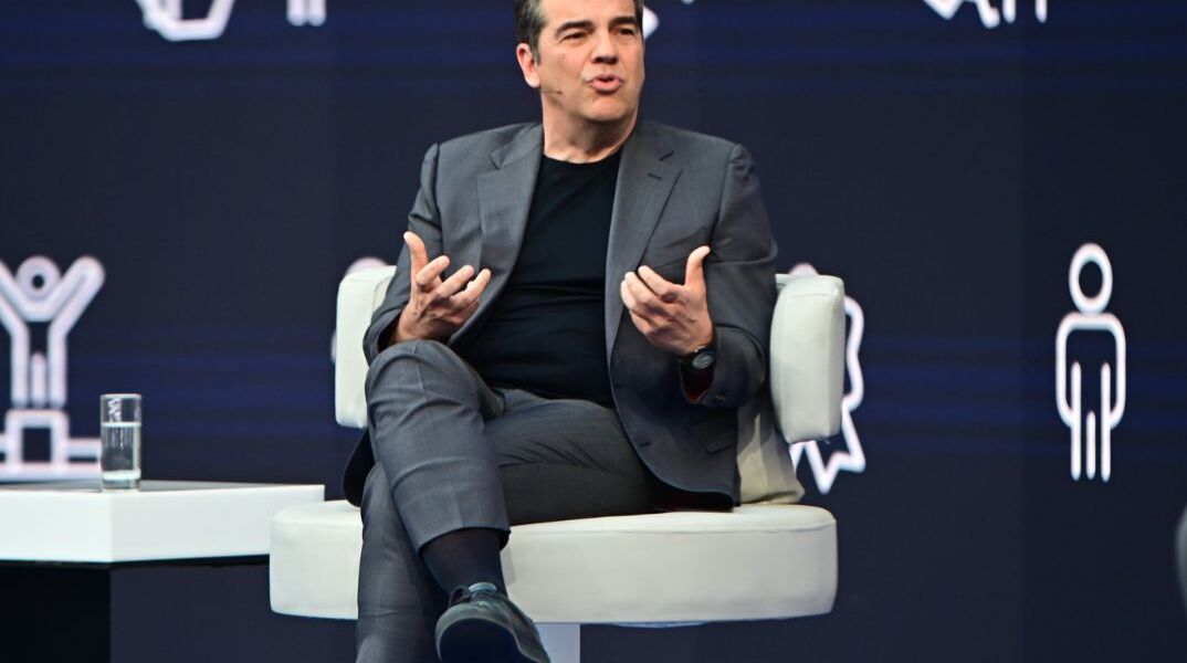 Αλέξης Τσίπρας: Η χώρα συνεχίζει να αποκλίνει από την Ευρώπη