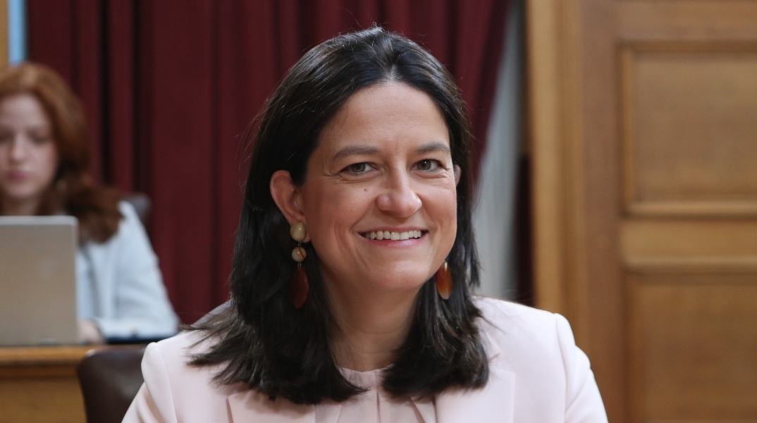 Η Υπουργός Εργασίας και Κοινωνικής Ασφάλισης, Νίκη Κεραμέως 