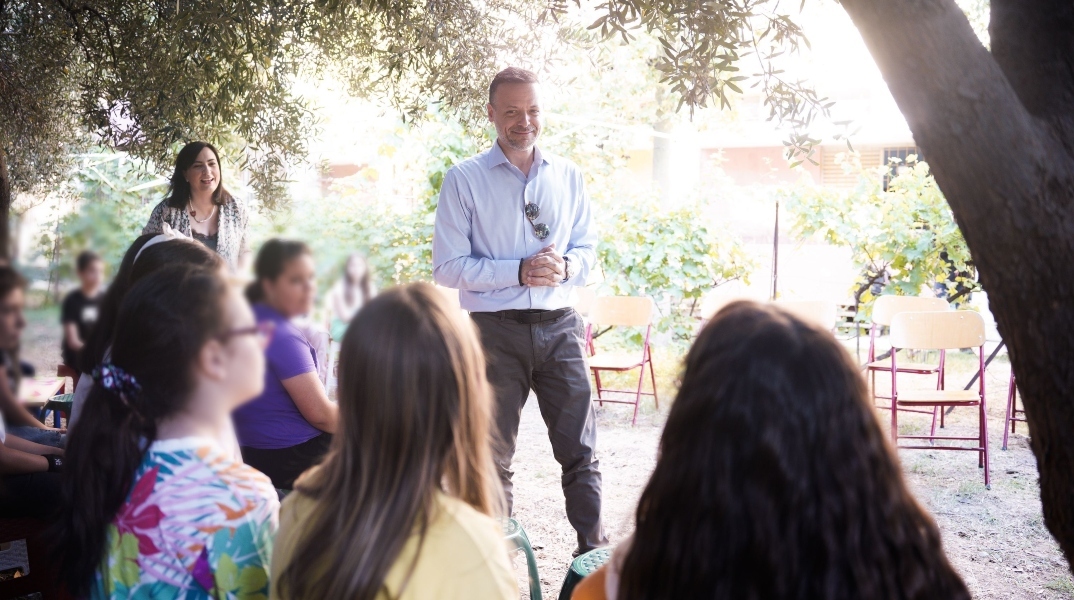 Ο Δήμαρχος Αθηναίων, Χάρης Δούκας
