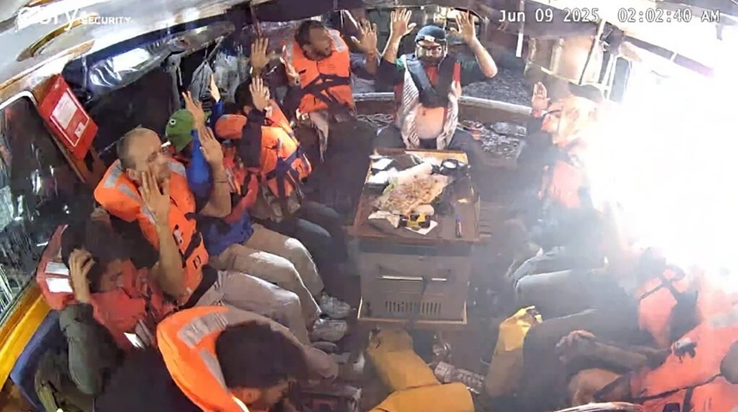 Γάζα-Madleen:  Ποιοι είναι οι 12 ακτιβιστές που συνελήφθησαν από το Ισραήλ