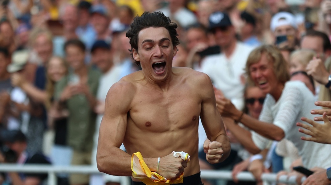 Πετάει ο Ντουπλάντις; Πετάει - Πέρασε τα 6.28μ. και έκανε νέο παγκόσμιο ρεκόρ στο επί κοντώ