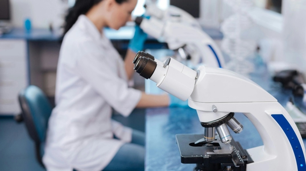 HIV, εργαστηριο, γιατροι