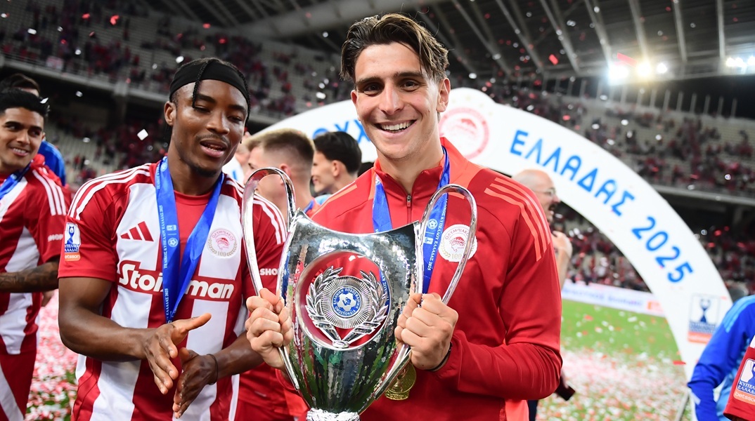 MVP της σεζόν στην Super League ο Τζολάκης του Ολυμπιακού