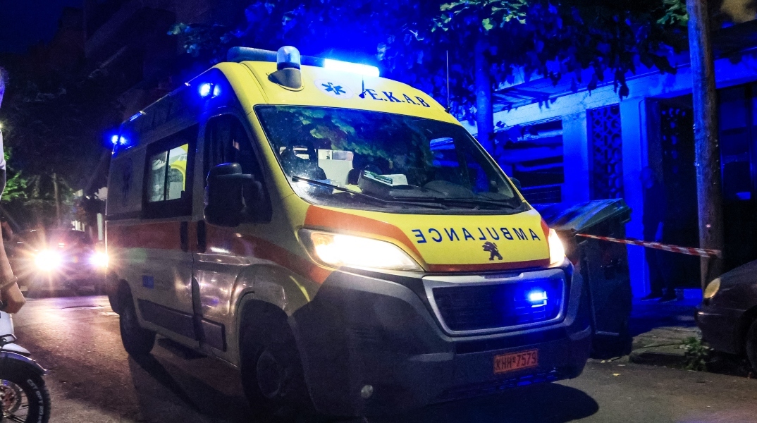 Πάτρα, ασθενοφορο