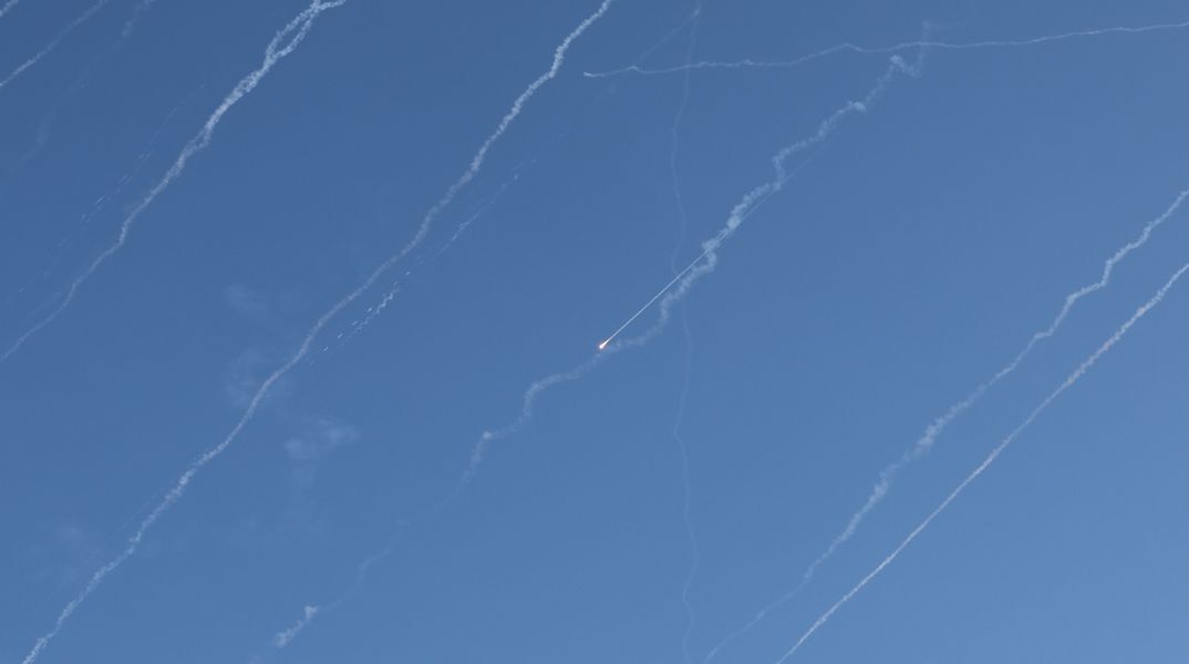 Νέα επίθεση από το Ιράν στο Ισραήλ με βαλλιστικούς πυραύλους σε διάστημα 40 λεπτών