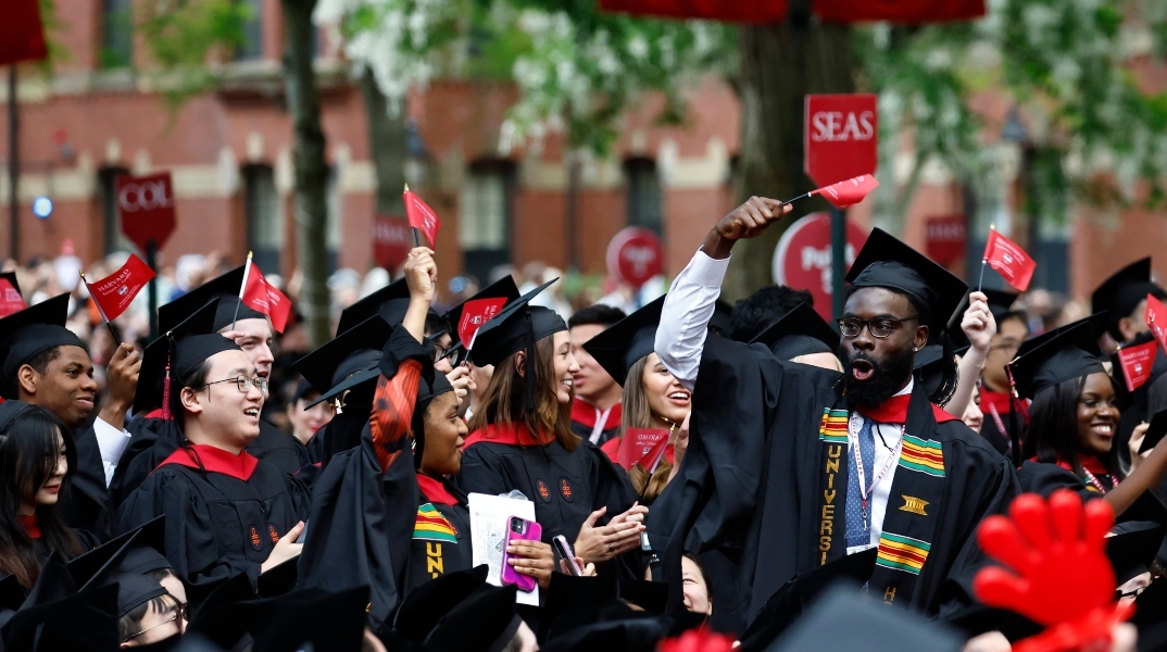 Ισπανία, φοιτητες, αποφοιτηση