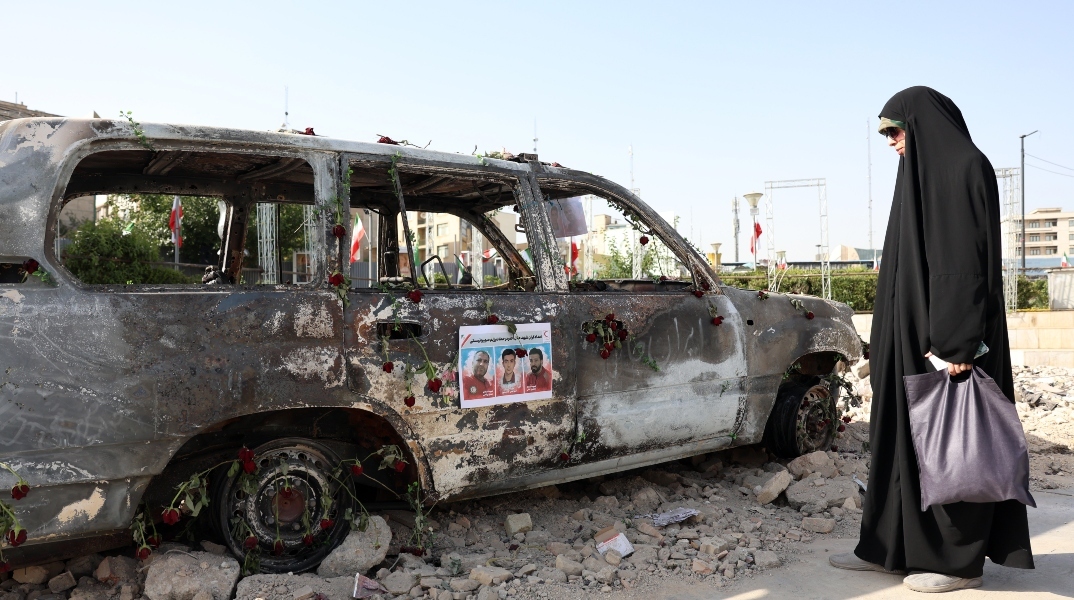Ιράν, συντριμμια οχηματος