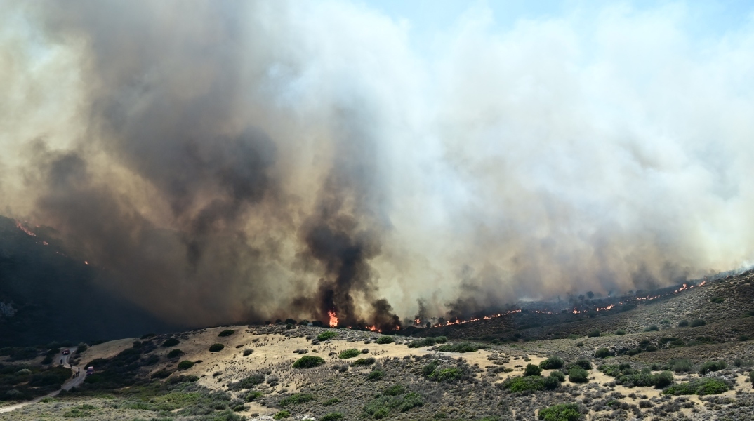 Πυρκαγιά στην Παλαιά Φώκαια