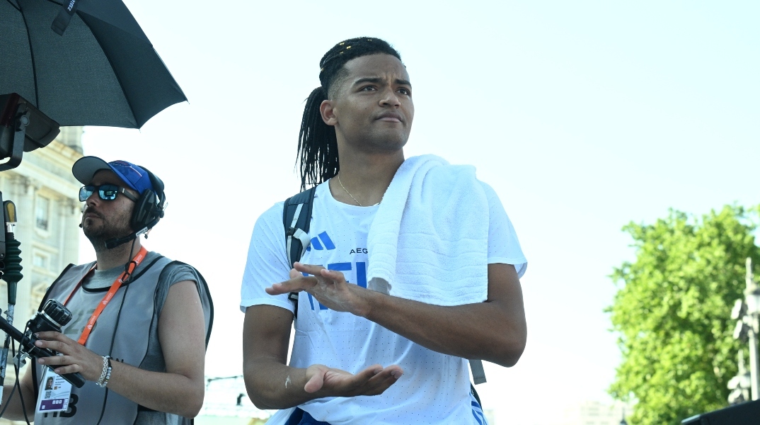 Ο Εμμανουήλ Καραλής 