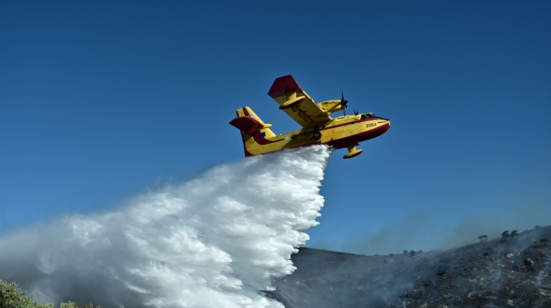 πυρκαγιά, αεροσκαφος πυροσβεστικης