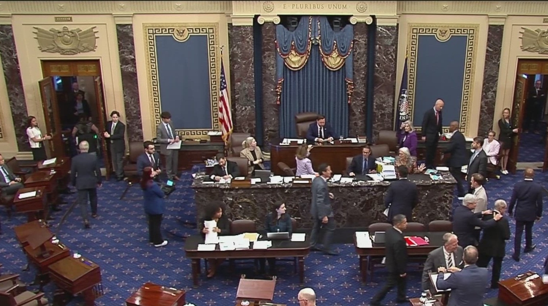 Τραμπ, Γερουσία των ΗΠΑ