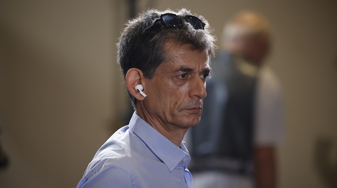 Αποχώρησε από το Κίνημα Δημοκρατίας ο Νίκος Καρανίκας - «Το πρόβλημα κάτω από το χαλί, αυτό έμαθε στον ΣΥΡΙΖΑ»