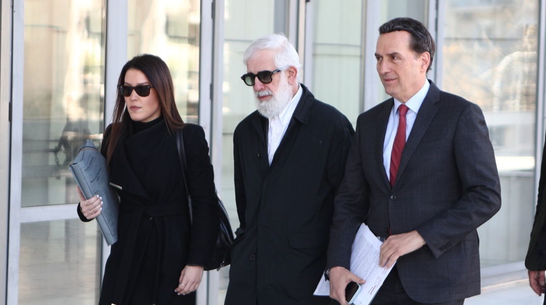 Δημητρακόπουλος: Είναι ένα τεράστιο βασανιστήριο για τον Πέτρο Φιλιππίδη να ακούει όλα αυτά τα ψεύδη