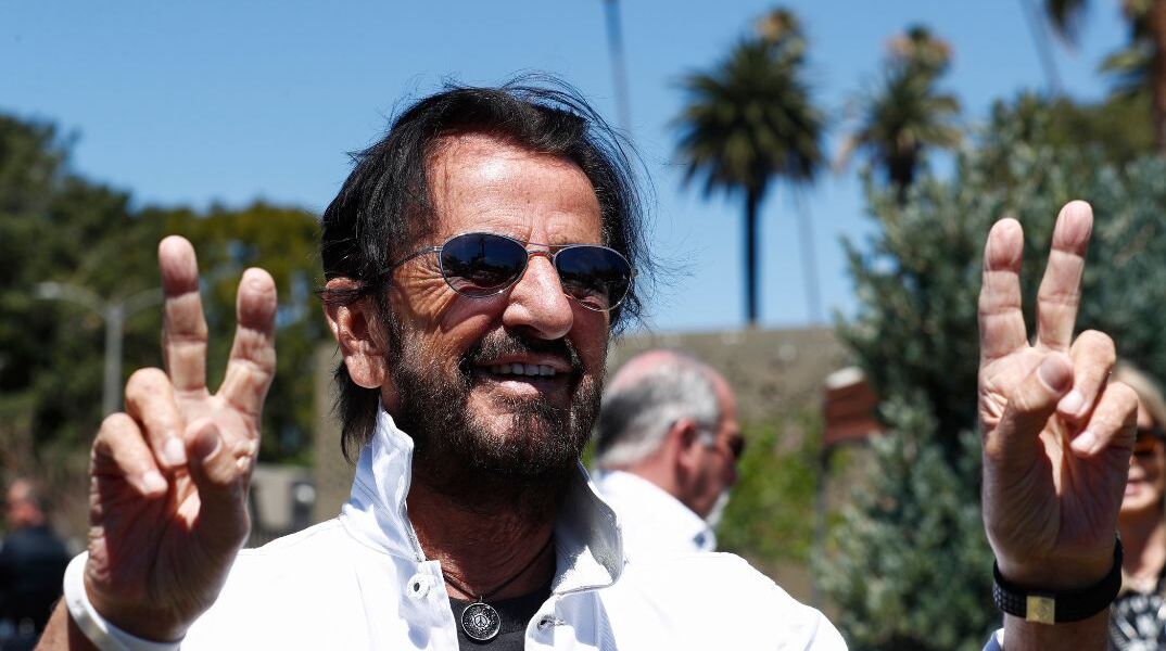 Γιατί ο Ρίνγκο Σταρ ζήτησε από τον Σαμ Μέντες αλλαγές στο σενάριο των ταινιών για τους Beatles