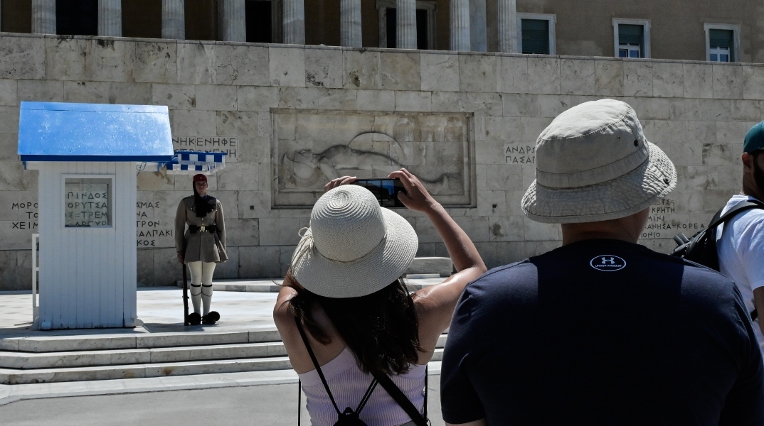 Καιρός, περαστικοι