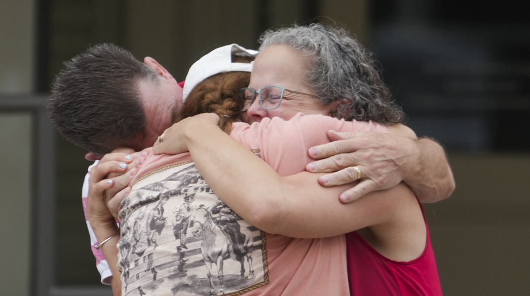Τέξας: Ζώνη μείζονος καταστροφής ανακηρύχθηκε η κομητεία Κερ - 59 οι νεκροί, ανάμεσά τους 21 παιδιά