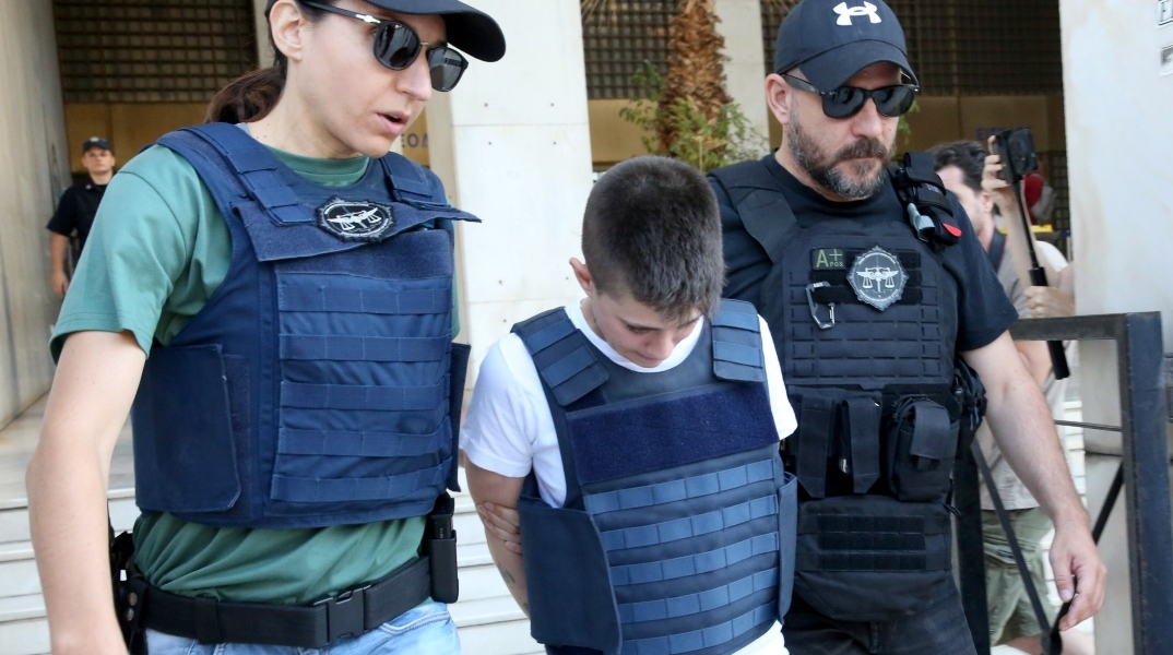 Μουρτζούκου