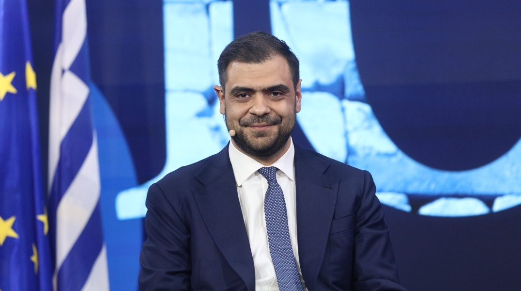 Ο κυβερνητικός εκπρόσωπος, Παύλος Μαρινάκης