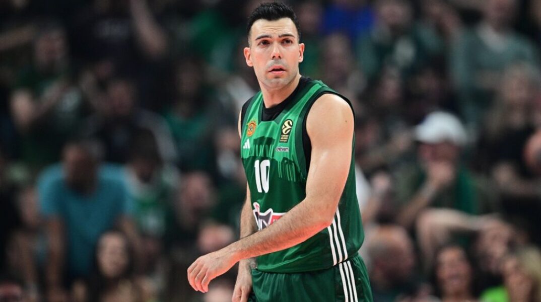 Ο Κώστας Σλούκας