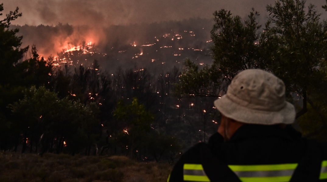 πυρκαγιά, πυροσβεστης