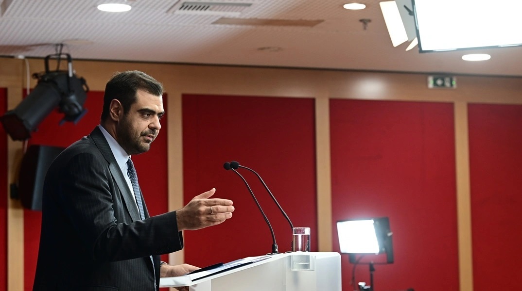 Ο κυβερνητικός εκπρόσωπος, Παύλος Μαρινάκης