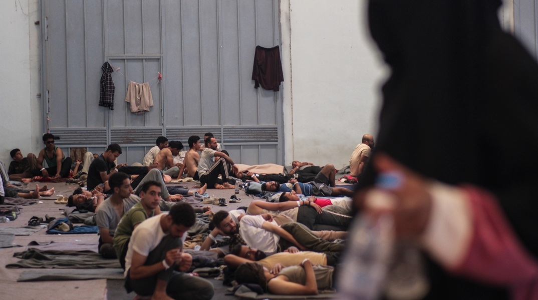 Politico για Μεταναστευτικό: Ελλάδα και Ιταλία κρούουν τον κώδωνα του κινδύνου