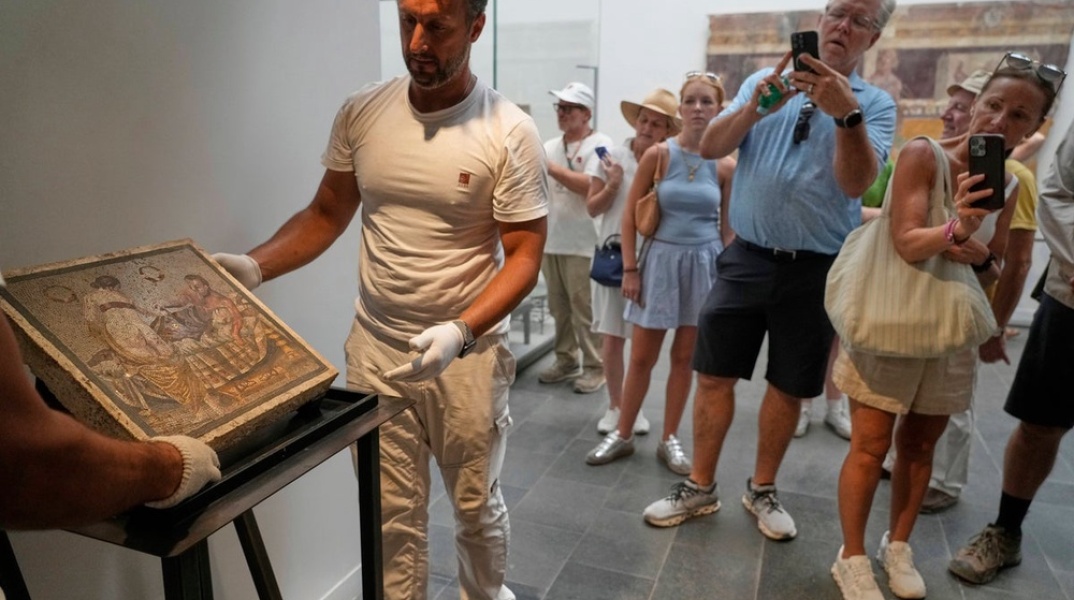 Επιστρέφει στην Πομπηία ρωμαϊκό ψηφιδωτό το οποίο είχε κλέψει Ναζί 