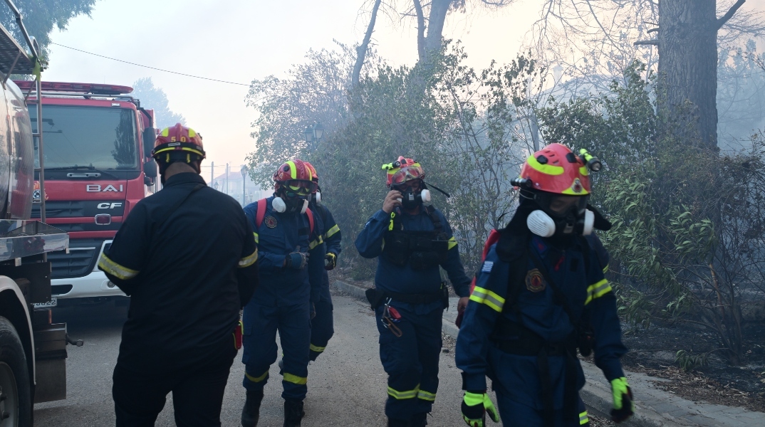 πυρκαγιά, πυροσβεστες