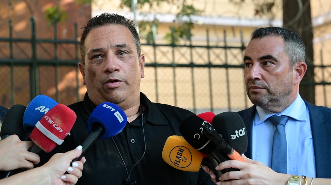 Πατέρας Κυριακής Γρίβα: Πάλεψε, έφαγε μαχαιριές στο στήθος και στην πλάτη αλλά πάλεψε