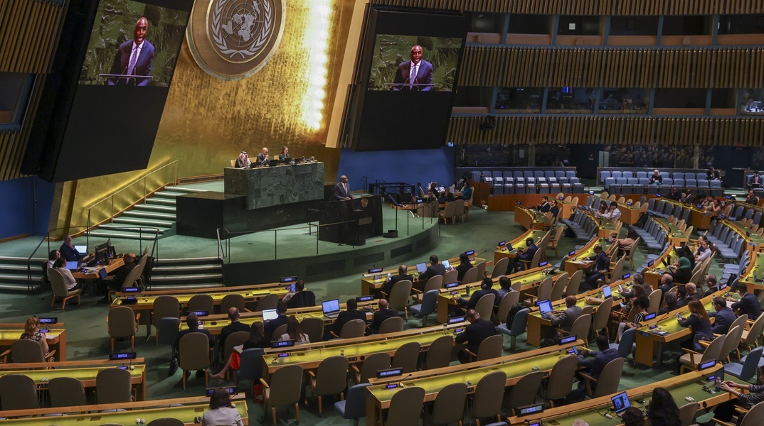 ΟΗΕ: Αραβικές και μουσουλμανικές χώρες καταδικάζουν για πρώτη φορά τη Χαμάς και ζητούν τον αφοπλισμό της