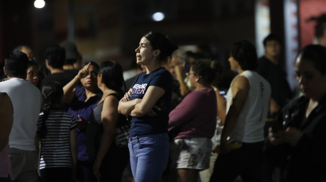 Σεισμός 5,7 Ρίχτερ στην Οαχάκα του Μεξικού - Κάτοικοι και τουρίστες έτρεξαν έντρομοι έξω από τα κτίρια