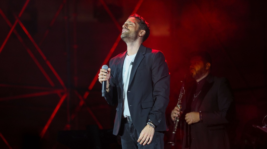 «Η συναυλία είναι αφιερωμένη στη μνήμη του» – Η ανάρτηση του Κωνσταντίνου Αργυρού για τον εκλιπόντα συνεργάτη του