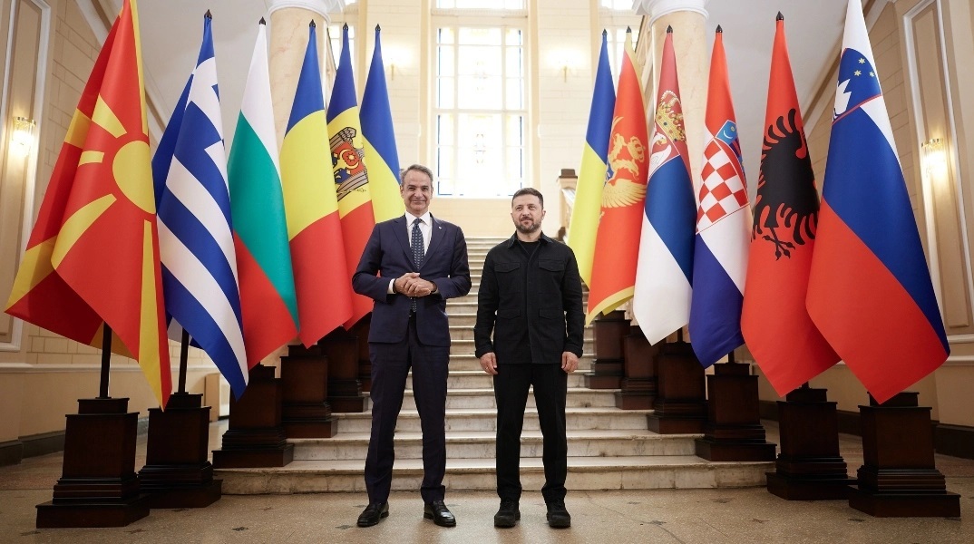 Μητσοτάκης και Ζελένσκι στην Οδησσό για την 4η Σύνοδο Κορυφής Ουκρανίας-ΝΑ Ευρώπης